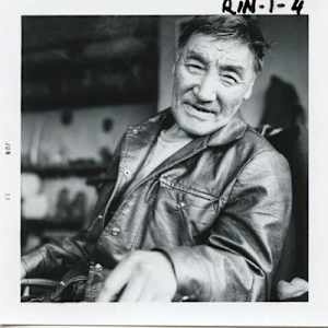 Picture of artist Johnny Kavik