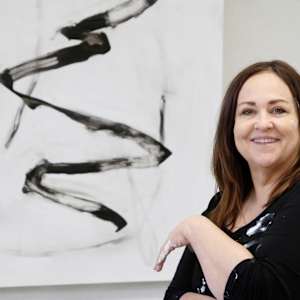 Picture of artist Laura Viola Preciado