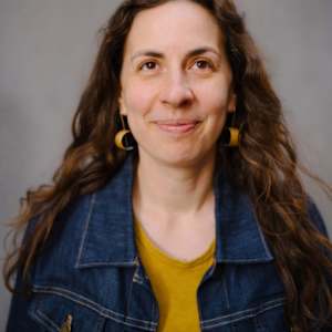 Picture of artist Caroline Gutman