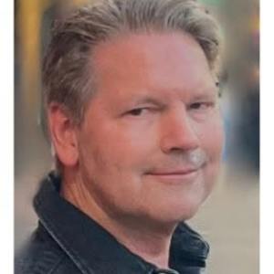 Picture of artist Rick Cade